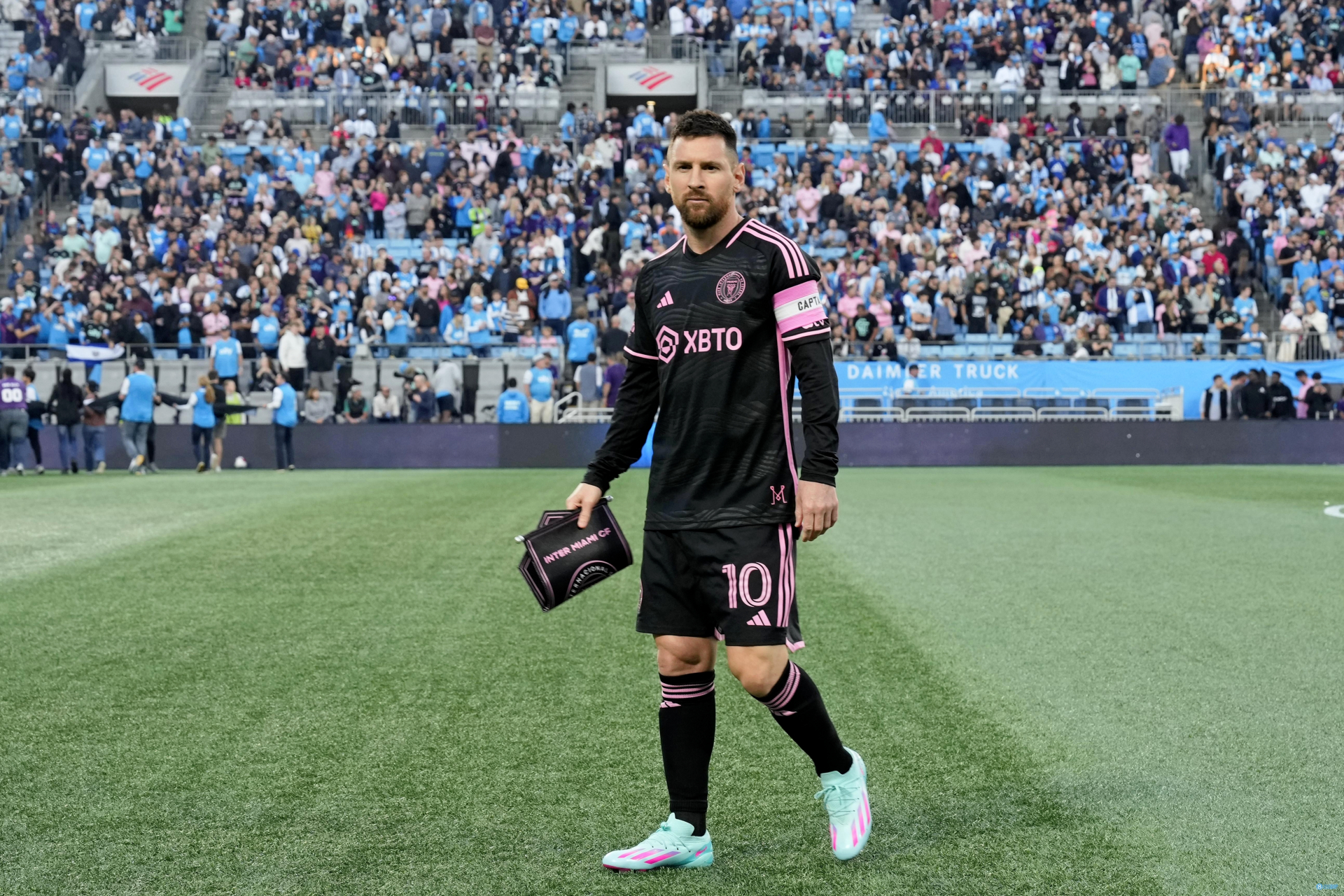 爱游戏棋牌在线娱乐 今日梅西训练图集 