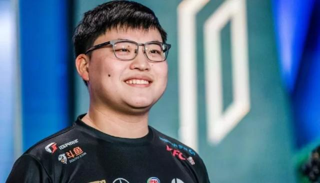 爱游戏棋牌在线娱乐Uzi迎来十二赛季高光表现，澳大利亚队球迷沸腾！的简单介绍